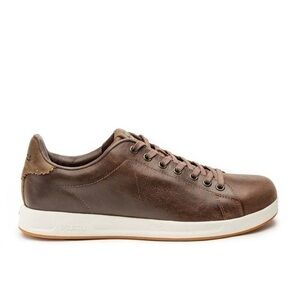 Kuru Roam Leather Sneakers Size 11 A46